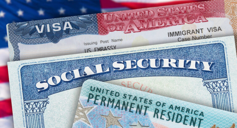 La combinaison du Visa E2 et de la carte verte EB2-NIW, une stratégie gagnante