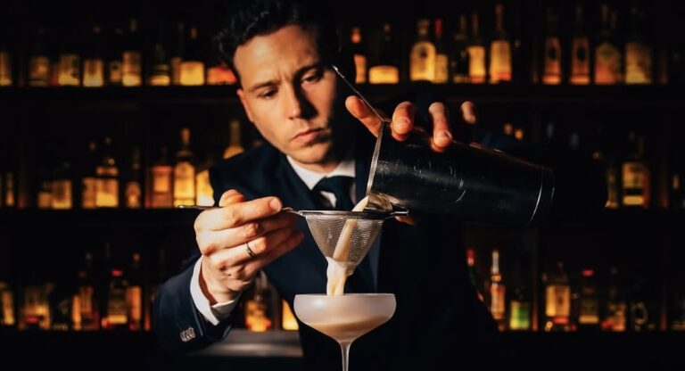 Florian Thireau, le maître des cocktails du Bar Crenn à San Francisco