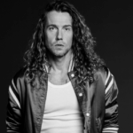 Julien Doré : « Je vais retrouver aux États-Unis l’ambiance de mes débuts »