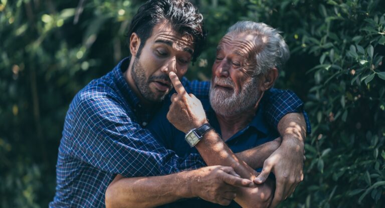 Vie d’Expat : Vieillissement des parents, quand le déni ne suffit plus