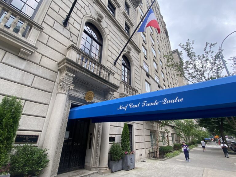 Au consulat de New York, forte hausse des inscriptions des Français de la circonscription