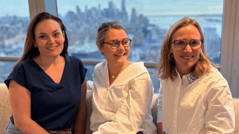« Parents, tout part de nous », un essai pour aiguiller des parents expats déboussolés