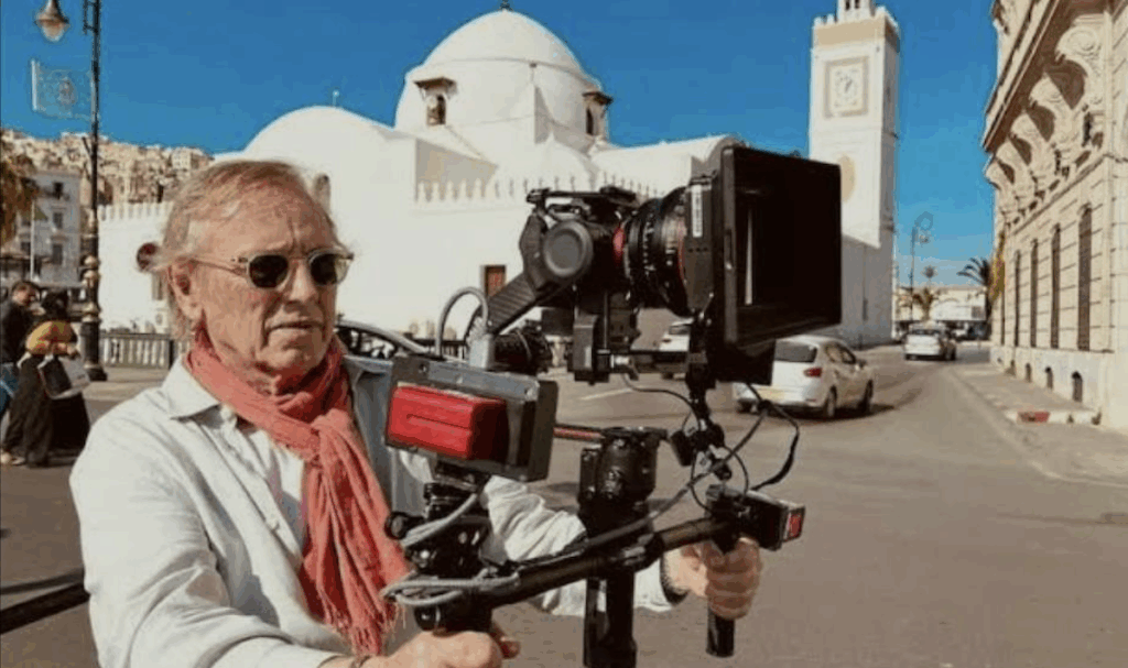 Alexandre Arcady au festival du film juif séfarade de New York : « ‘Fausse Note’, une histoire singulière et terrifiante pour ne pas oublier »