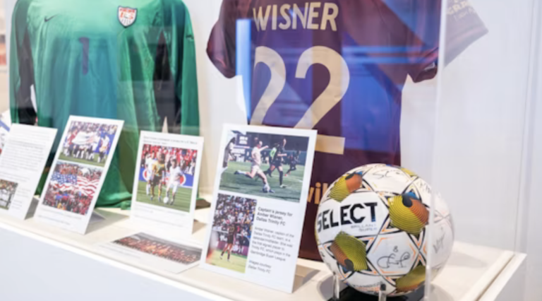 « Game Changer » : le Bush Museum célèbre l&rsquo;unité par le sport dans l&rsquo;histoire des États-Unis