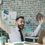 Pourquoi « voilà ! » s&rsquo;est imposé dans la langue anglaise ?