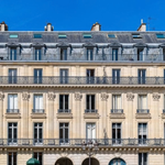 Vendre un appartement à Paris depuis l&rsquo;étranger : les réponses de Didier Paradis, professionnel de l&rsquo;immobilier de prestige à Paris