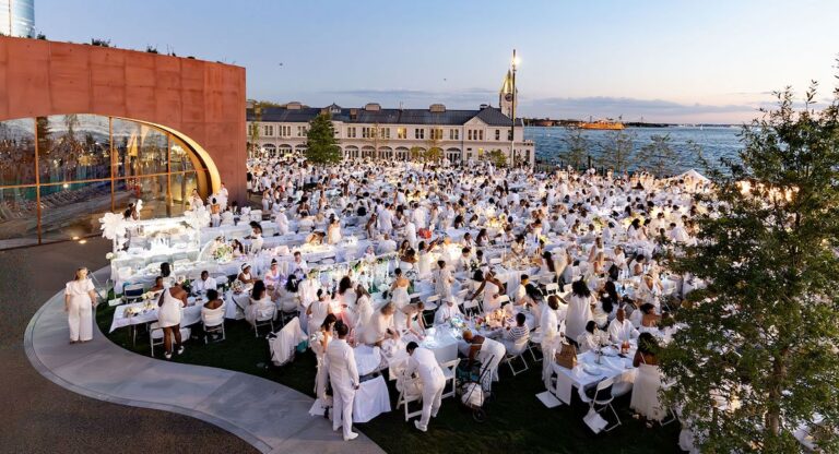 Le Dîner en Blanc fêtera l&rsquo;automne à New York