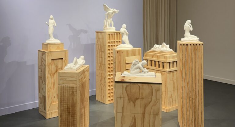 Le Français Jordan Joévin expose à Los Angeles ses sculptures d’un autre monde